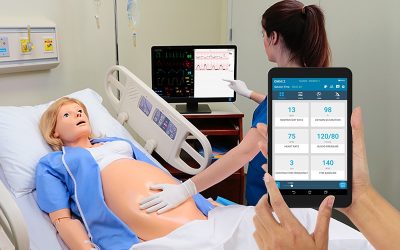 NOELLE® S550.250 – Simulador de paciente de atención neonatal y de parto con OMNI® 2